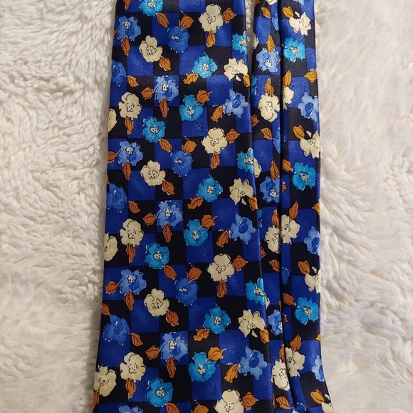 Givenchy Selection Couture #0210 100% Silk Showy Blue Rose Gentlemans Tie - Picture 4 of 9